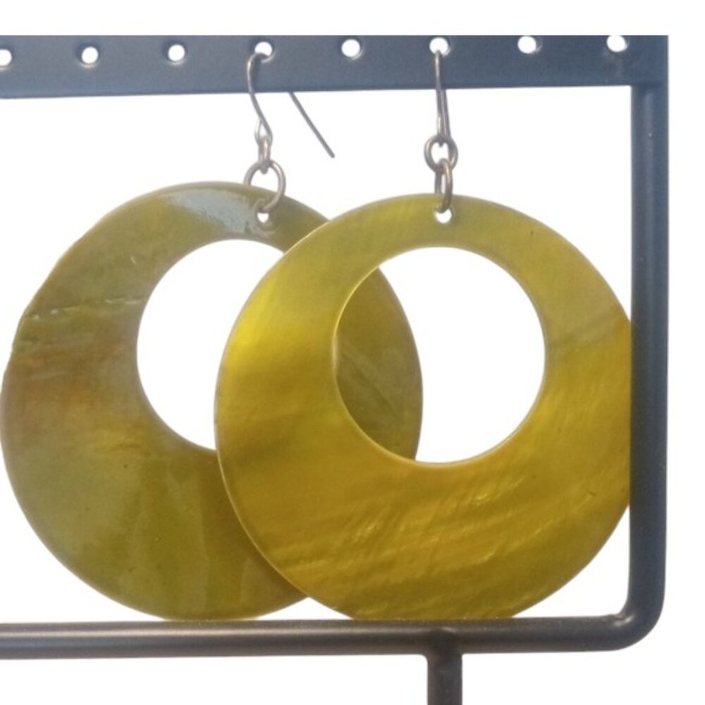 Decree | Green iridescent earrings